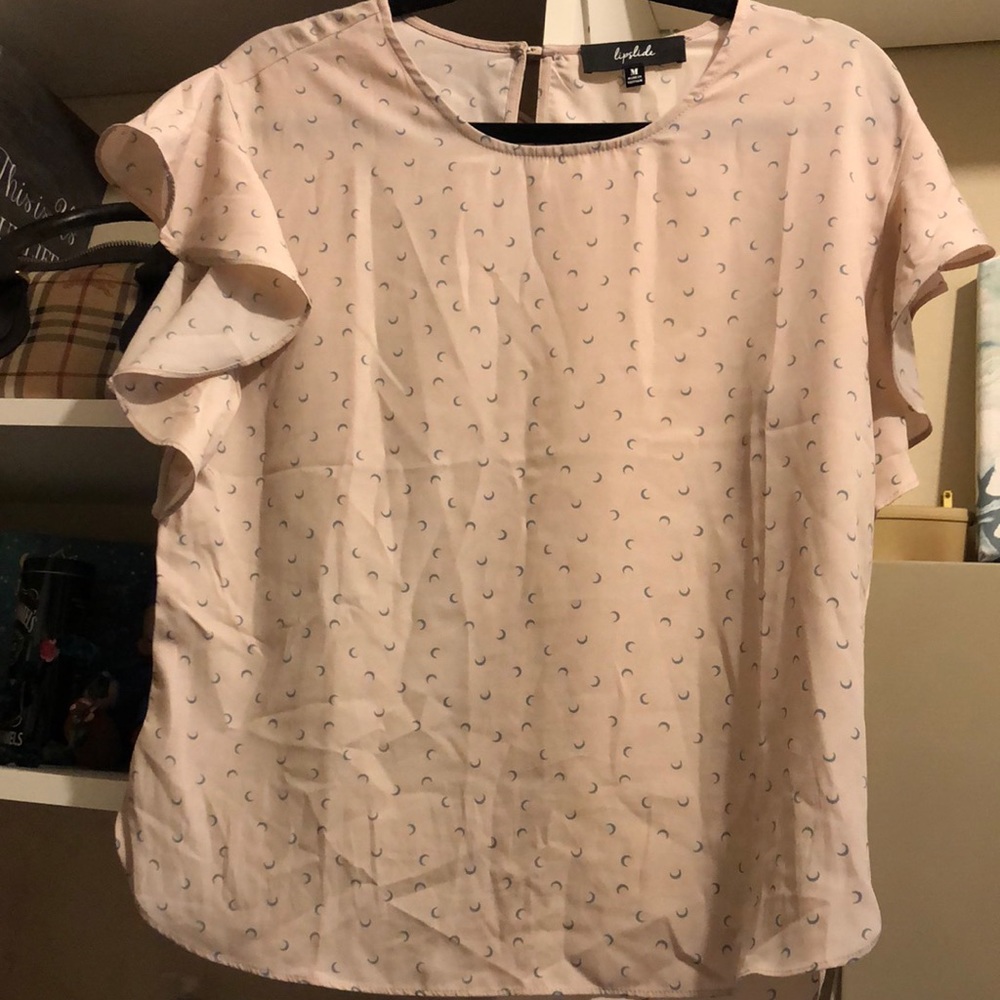 Blushed Blouse with wide short sleeves